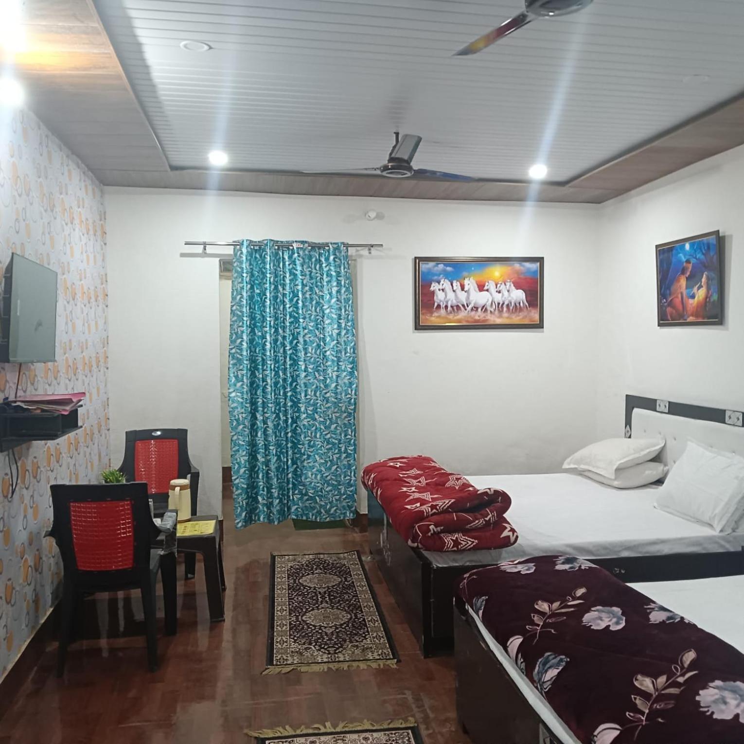Somnath Residency Radhe Nikunj * Vrindavan