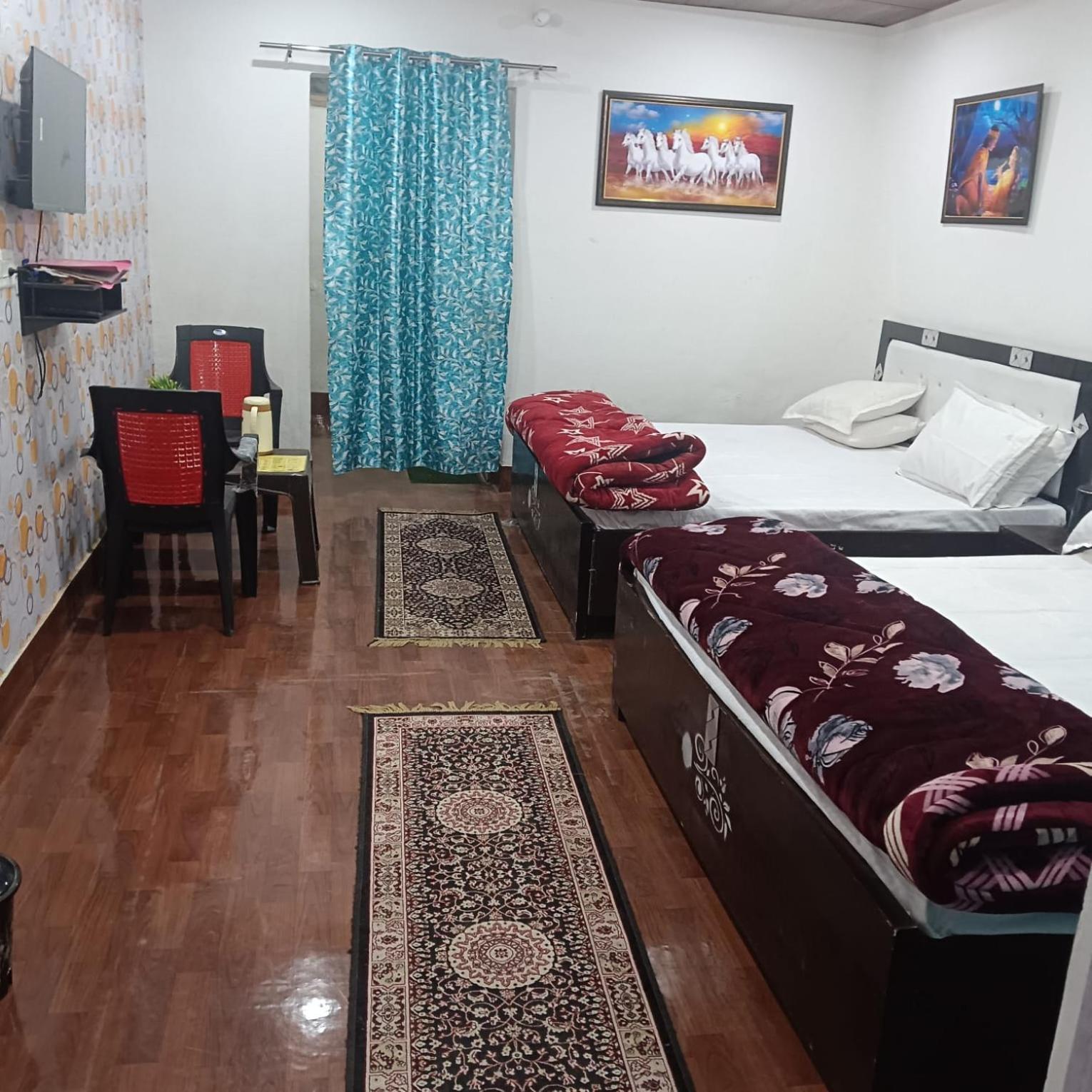 Somnath Residency Radhe Nikunj Hotel *